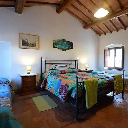 Фермерский дом Podere Tre Mulini Казоле-д'Эльса