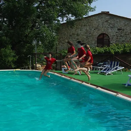 Podere Tre Mulini Фермерский дом