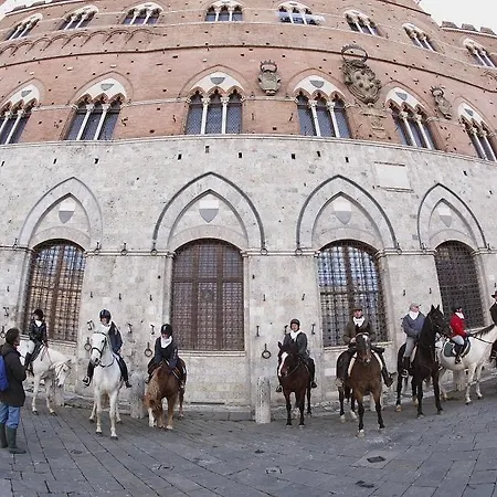 Фермерский дом Podere Tre Mulini Казоле-д'Эльса