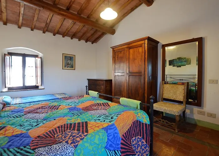 农家乐 波迪尔特里姆里尼酒店 *